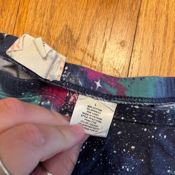 Pink Republic Galaxy Legging - Picture 3 of 5